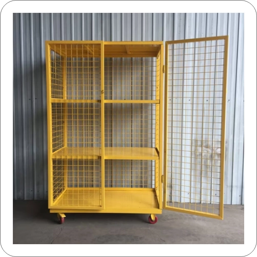 Multiple level cage trolley-all sides closed